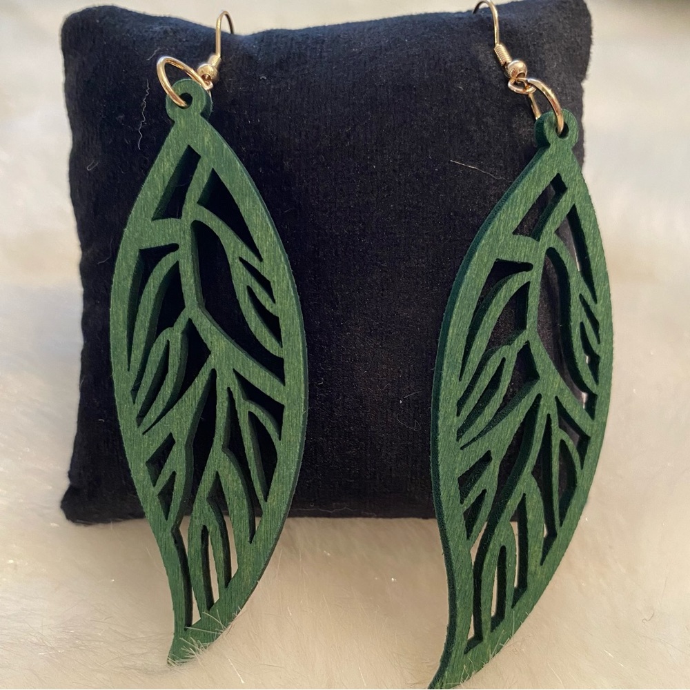 Tropical Hollow Out Leaf Drop Earrings